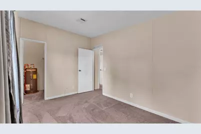 15 Cactus Circle E, Winter Haven, FL 33880 - Photo 32