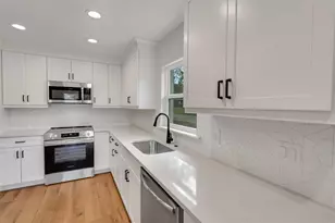 1242 Dorothy St, Lakeland, FL 33815 - Photo 8