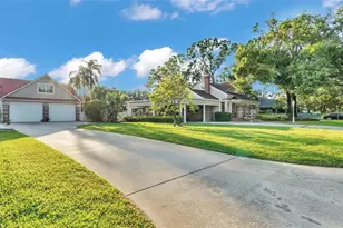 607 N Merrin St, Plant City, FL 33563 - Photo 2