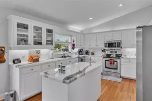 601 Peninsular Dr, Lakeland, FL 33813 - Photo 14