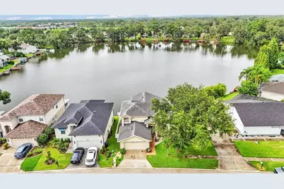 601 Peninsular Drive, Lakeland, FL 33813 - Photo 4