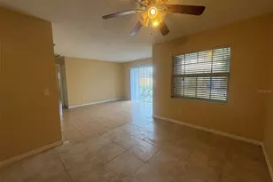 3144 Bloomingdale Villas Ct, Brandon, FL 33511 - Photo 6