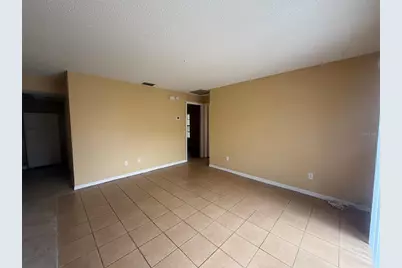 3144 Bloomingdale Villas Court, Brandon, FL 33511 - Photo 4