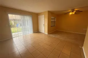 3144 Bloomingdale Villas Ct, Brandon, FL 33511 - Photo 18