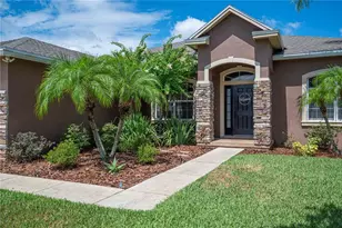 6339 Alamanda Hills Dr, Lakeland, FL 33813 - Photo 2