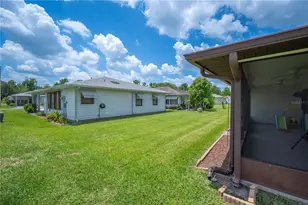 1608 Colonnades Cir N, Lakeland, FL 33811 - Photo 28