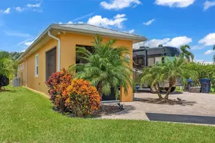 3261 Fish Hawk Dr, Polk City, FL 33868 - Photo 14