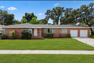111 E Orange St, Davenport, FL 33837 - Photo 1