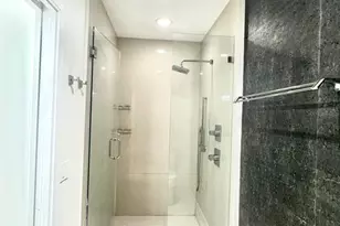 600 NE 27th St, Miami, FL 33137 - Photo 20