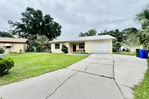 355 Pico Ct, Lakeland, FL 33809 - Photo 1