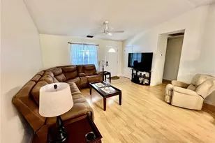 355 Pico Ct, Lakeland, FL 33809 - Photo 14