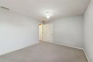 7337 Hunters Greene Cir, Lakeland, FL 33810 - Photo 10