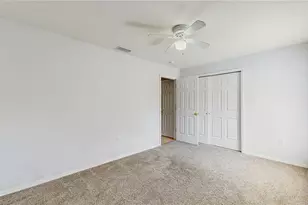 7337 Hunters Greene Cir, Lakeland, FL 33810 - Photo 16