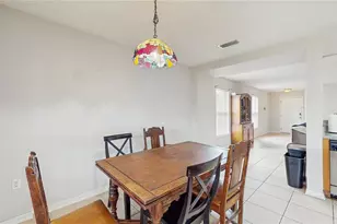 7337 Hunters Greene Cir, Lakeland, FL 33810 - Photo 8