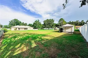 709 N Polk Ave, Fort Meade, FL 33841 - Photo 18