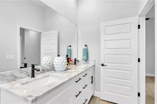 1170 Windjammer Dr, Lakeland, FL 33803 - Photo 32