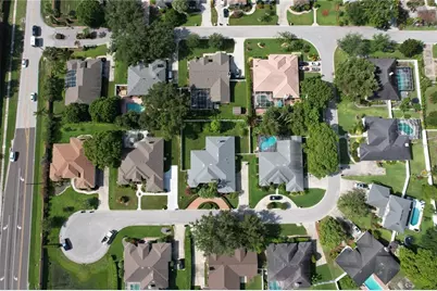 943 Hamilton Place Lane, Lakeland, FL 33813 - Photo 4