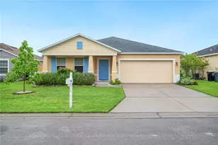 6819 Glenbrook Dr, Lakeland, FL 33811 - Photo 4