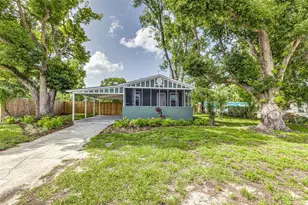 2711 Crutchfield Rd, Lakeland, FL 33805 - Photo 2