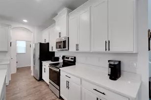 6261 Great Bear Dr, Lakeland, FL 33805 - Photo 12