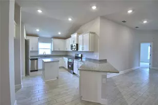 5409 Waterside Dr, Auburndale, FL 33823 - Photo 8