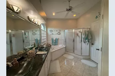 7023 Hazeltine Circle, Lakeland, FL 33810 - Photo 12