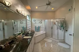 7023 Hazeltine Cir, Lakeland, FL 33810 - Photo 12