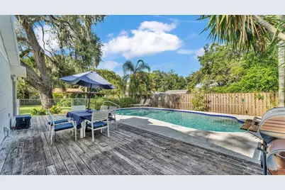 4818 Huron Street, Zephyrhills, FL 33541 - Photo 10