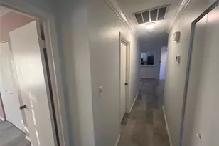 2362 Delrose Dr E, Lakeland, FL 33805 - Photo 10