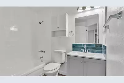 1050 Reynolds Road, Lakeland, FL 33801 - Photo 16