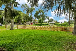 1050 Reynolds Rd, Lakeland, FL 33801 - Photo 32