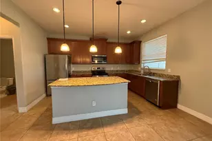 2274 Geneva Dr, Lakeland, FL 33805 - Photo 10