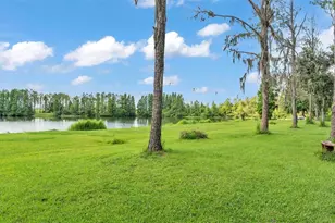 1044 Timbers Dr, Fort Meade, FL 33841 - Photo 2