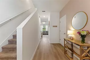 943 Grandin St, Davenport, FL 33837 - Photo 2