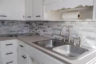 2708 Dixie Rd, Lakeland, FL 33801 - Photo 10