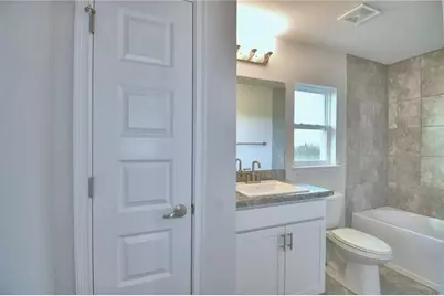 4042 Tullamore Lane, Auburndale, FL 33823 - Photo 32