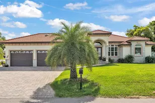 803 Lake Jessie Dr, Winter Haven, FL 33881 - Photo 1