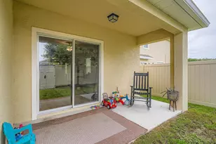 32668 Abby Lax Ln, Wesley Chapel, FL 33543 - Photo 24