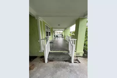 17 Wilkes Street, Avon Park, FL 33825 - Photo 2