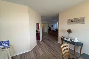 2810 Highview Bend, Lakeland, FL 33812 - Photo 14