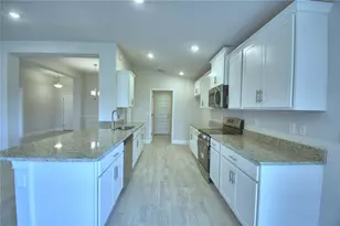 5427 Waterside Dr, Auburndale, FL 33823 - Photo 10