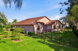 584 Meandering Way, Polk City, FL 33868 - Photo 4