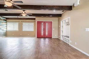 252 W Brookins Ave, Eagle Lake, FL 33839 - Photo 4