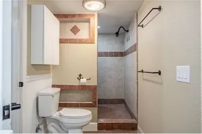 252 W Brookins Avenue, Eagle Lake, FL 33839 - Photo 42