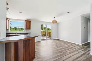 29417 Kelly Dr, Wesley Chapel, FL 33544 - Photo 10