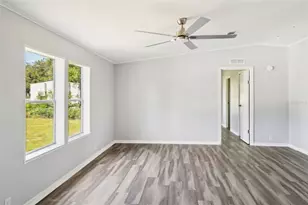 29417 Kelly Dr, Wesley Chapel, FL 33544 - Photo 4