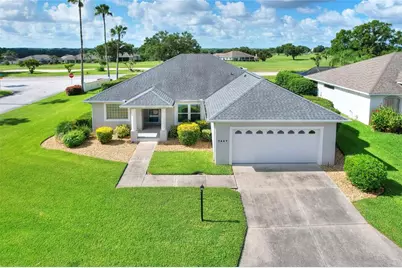 7447 Beaumont Drive, Lakeland, FL 33810 - Photo 4