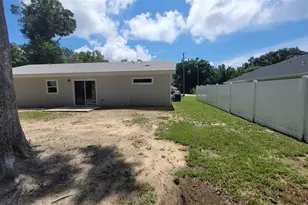 13572 SE 102nd Ct, Belleview, FL 34420 - Photo 12