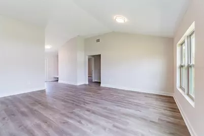 13572 SE 102nd Court, Belleview, FL 34420 - Photo 8