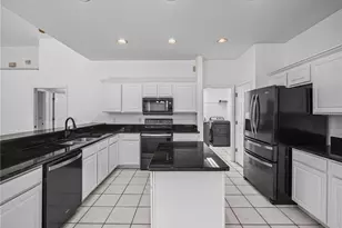 3504 Kilmer Dr, Plant City, FL 33566 - Photo 8